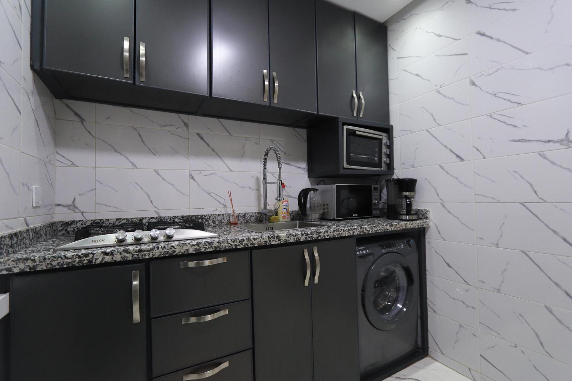 Duplex Familial 3 Chambres Au Coeur De La Corniche De Tanger Екстериор снимка